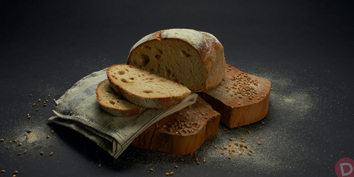 «Ψωμί με ψωμί: Αναλογίες αρ. 2» της Μάγδας Τσιρογιάννη